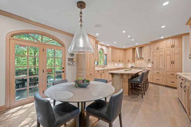 1960 Edenderry Drive, Fort Mitchell, KY 41017