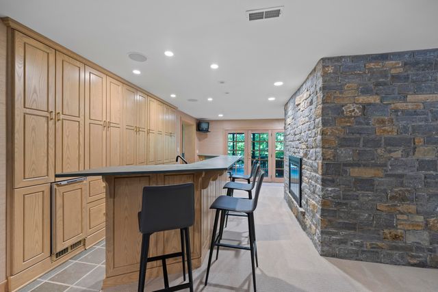 1960 Edenderry Drive, Fort Mitchell, KY 41017