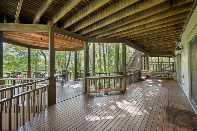 1960 Edenderry Drive, Fort Mitchell, KY 41017