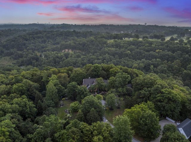 1960 Edenderry Drive, Fort Mitchell, KY 41017