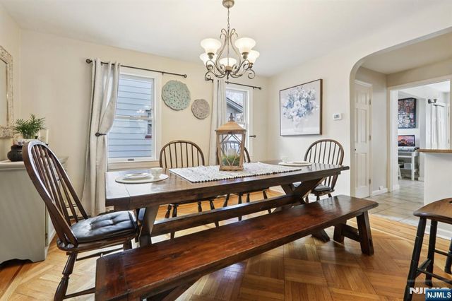 21 Rowe Street, Bloomfield, NJ 07003