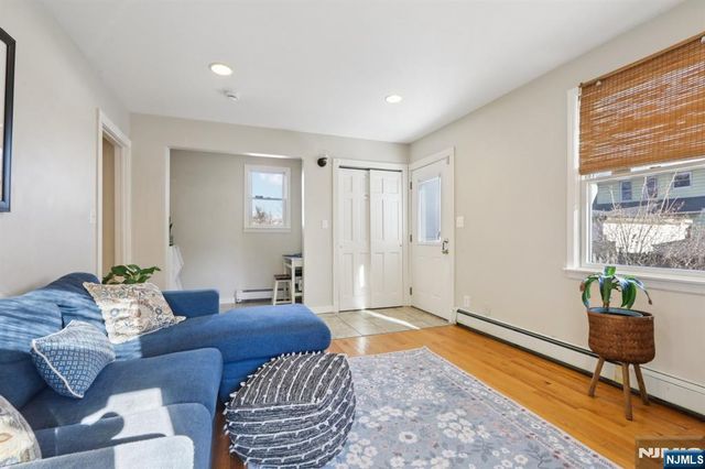 21 Rowe Street, Bloomfield, NJ 07003