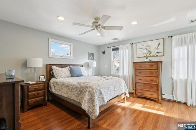 21 Rowe Street, Bloomfield, NJ 07003