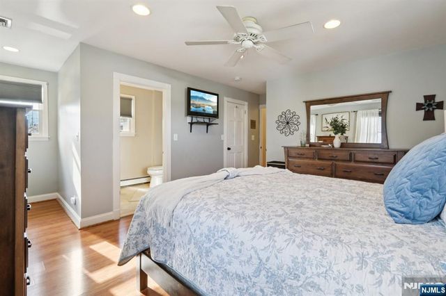 21 Rowe Street, Bloomfield, NJ 07003