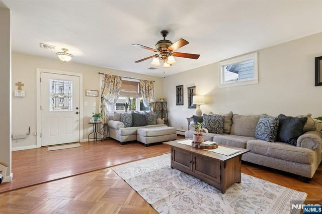 21 Rowe Street, Bloomfield, NJ 07003