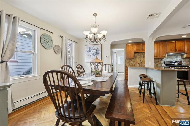 21 Rowe Street, Bloomfield, NJ 07003