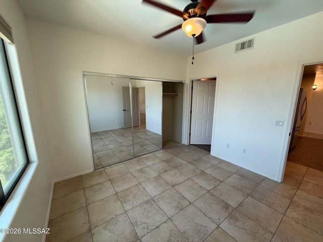2550 E River Rd Unit 13301, Tucson, AZ 85718