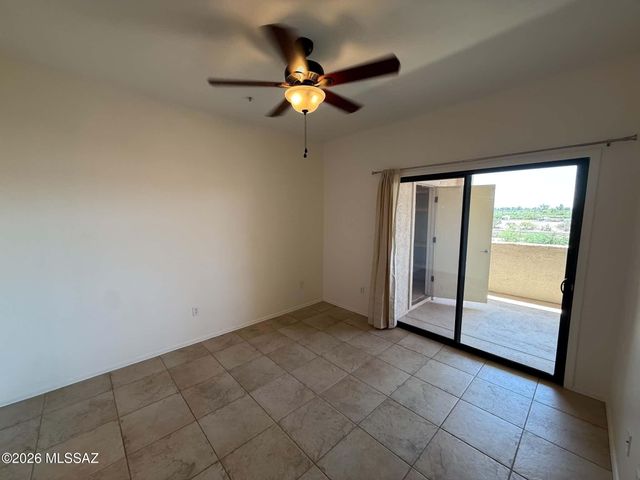2550 E River Rd Unit 13301, Tucson, AZ 85718