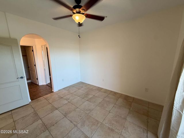 2550 E River Rd Unit 13301, Tucson, AZ 85718