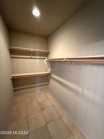 2550 E River Rd Unit 13301, Tucson, AZ 85718