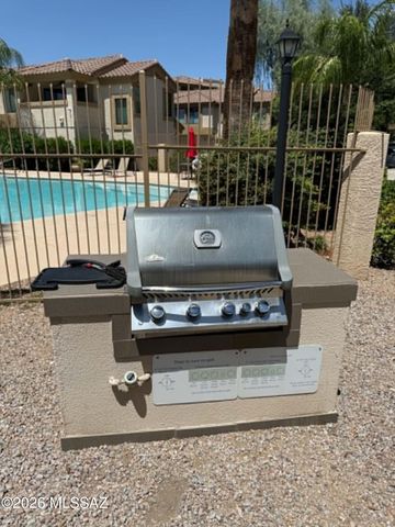 2550 E River Rd Unit 13301, Tucson, AZ 85718