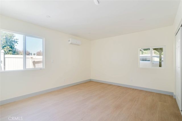7227 Forbes Avenue, Lake Balboa, CA 91406