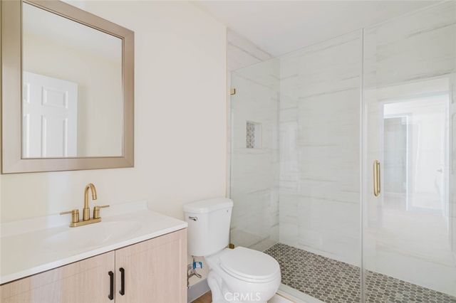 7227 Forbes Avenue, Lake Balboa, CA 91406