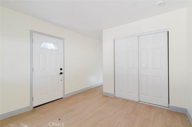 7227 Forbes Avenue, Lake Balboa, CA 91406