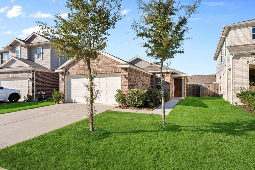 12559 New Castle Park Lane, Houston, TX 77044