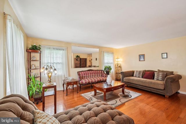 146 TYLER DR, Willingboro, NJ 08046