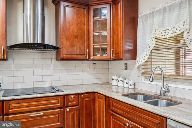 146 TYLER DR, Willingboro, NJ 08046