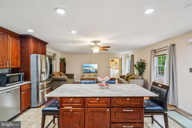 146 TYLER DR, Willingboro, NJ 08046
