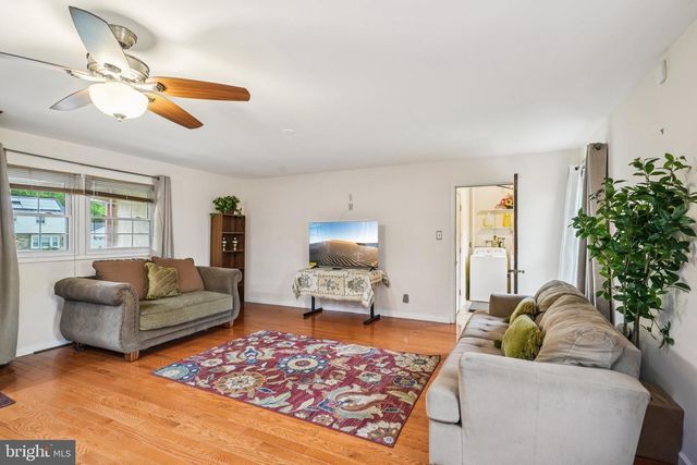 146 TYLER DR, Willingboro, NJ 08046
