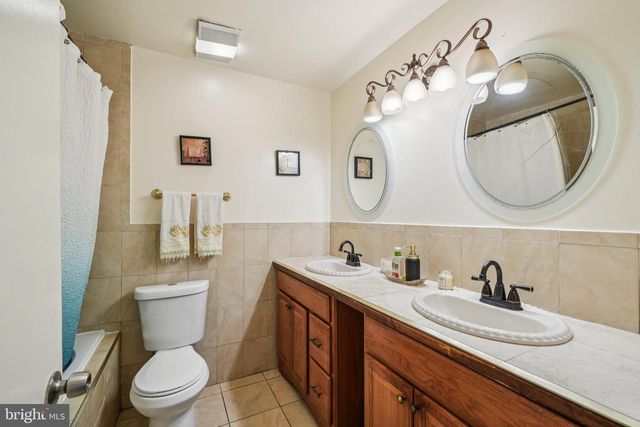 146 TYLER DR, Willingboro, NJ 08046