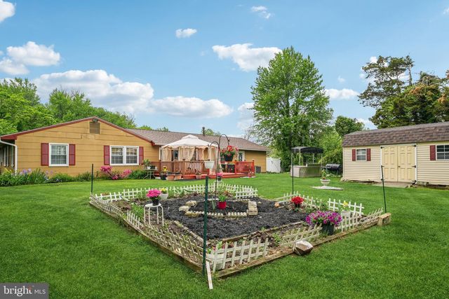146 TYLER DR, Willingboro, NJ 08046