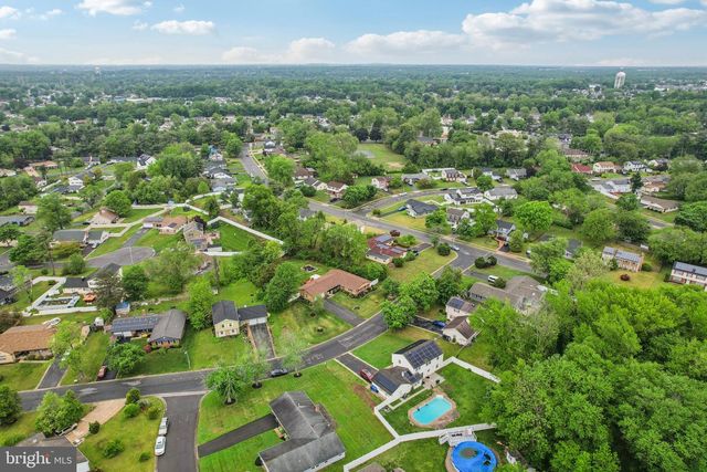 146 TYLER DR, Willingboro, NJ 08046