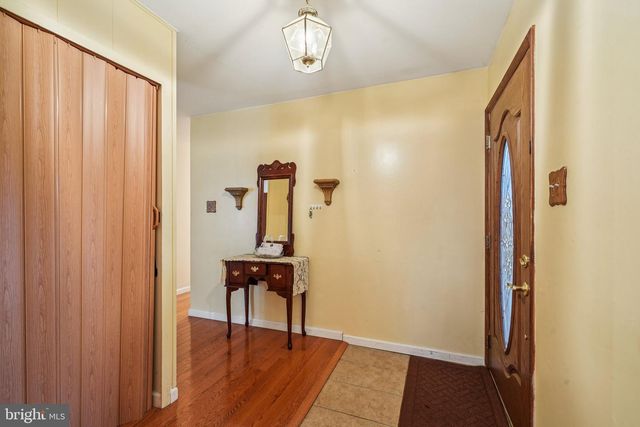 146 TYLER DR, Willingboro, NJ 08046