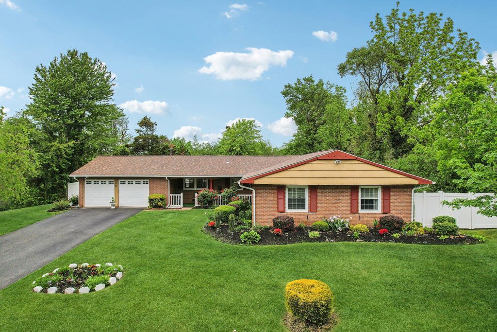 146 TYLER DR, Willingboro, NJ 08046