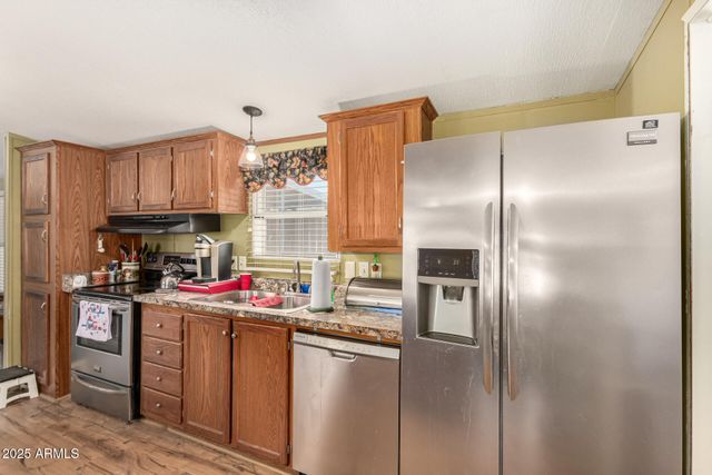 2650 W UNION HILLS Drive OFC, Phoenix, AZ 85027