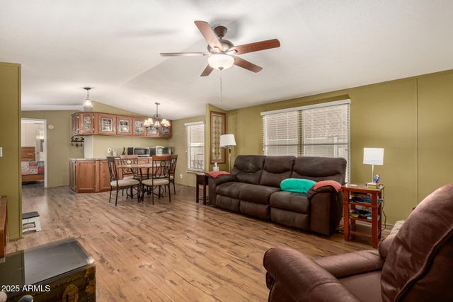 2650 W UNION HILLS Drive OFC, Phoenix, AZ 85027