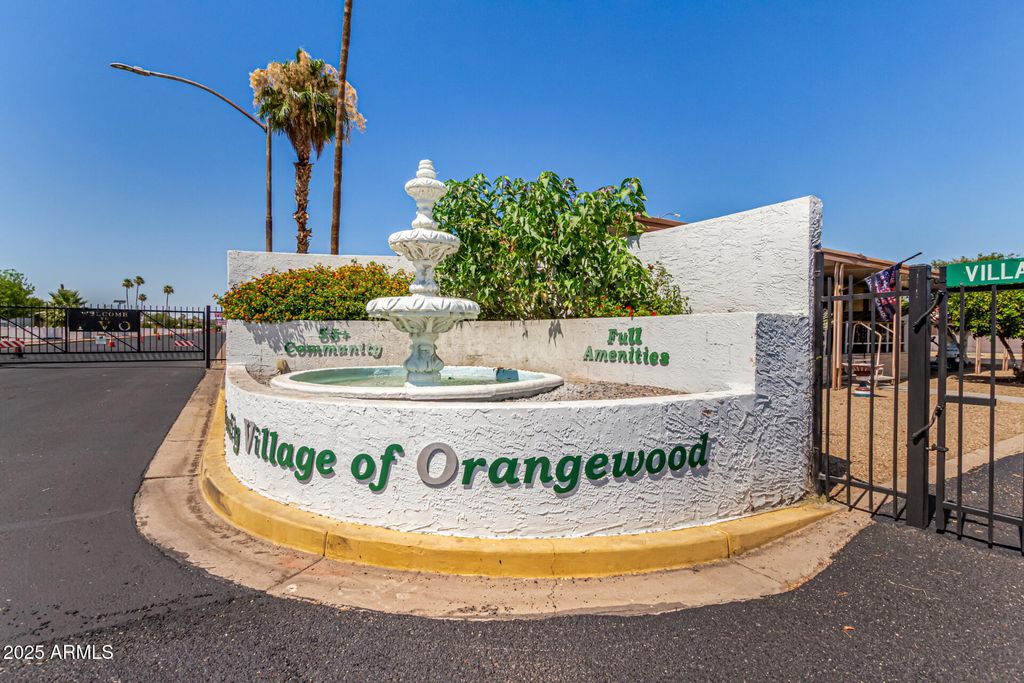 Image 20 of property listing at 2650 W UNION HILLS Drive OFC, Phoenix, AZ 85027