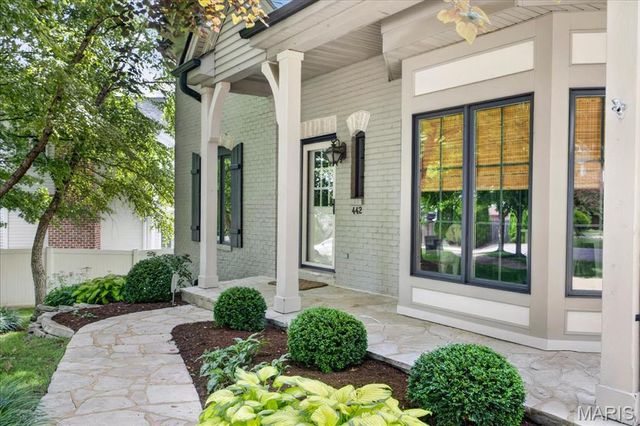 442 Woodlawn Grove Lane, Kirkwood, MO 63122