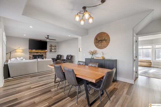 5724 S 167 Avenue, Omaha, NE 68135