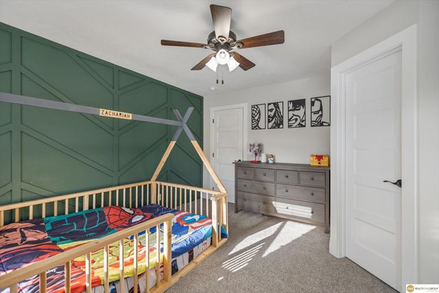 5724 S 167 Avenue, Omaha, NE 68135