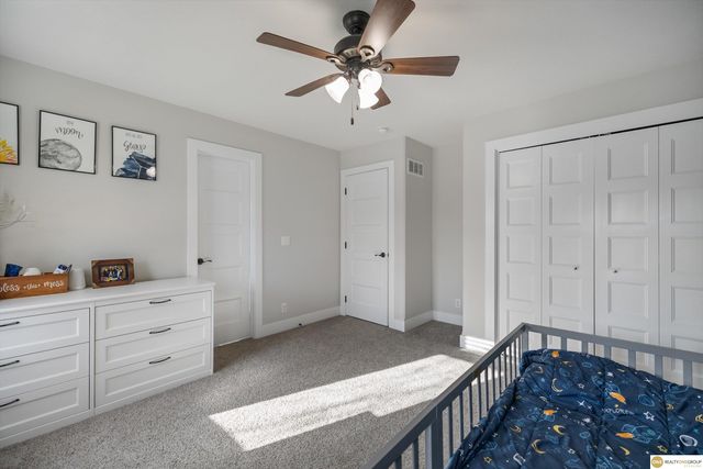 5724 S 167 Avenue, Omaha, NE 68135