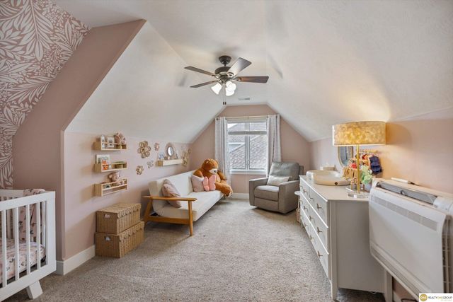 5724 S 167 Avenue, Omaha, NE 68135