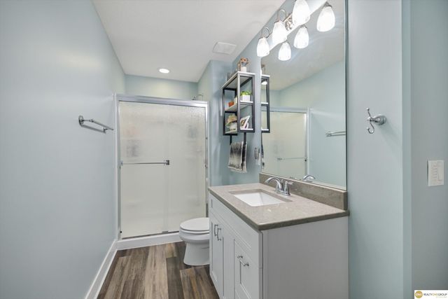 5724 S 167 Avenue, Omaha, NE 68135