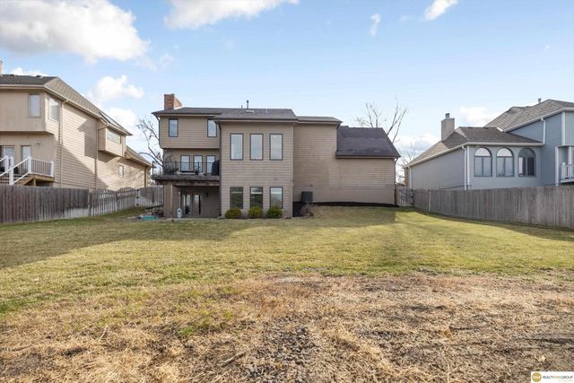 5724 S 167 Avenue, Omaha, NE 68135