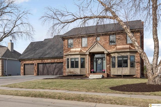 5724 S 167 Avenue, Omaha, NE 68135