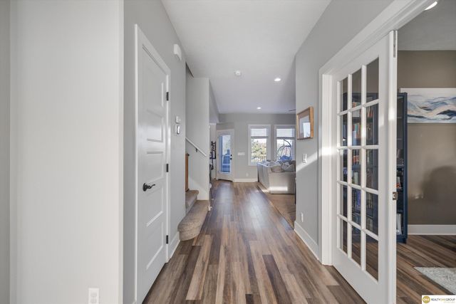 5724 S 167 Avenue, Omaha, NE 68135