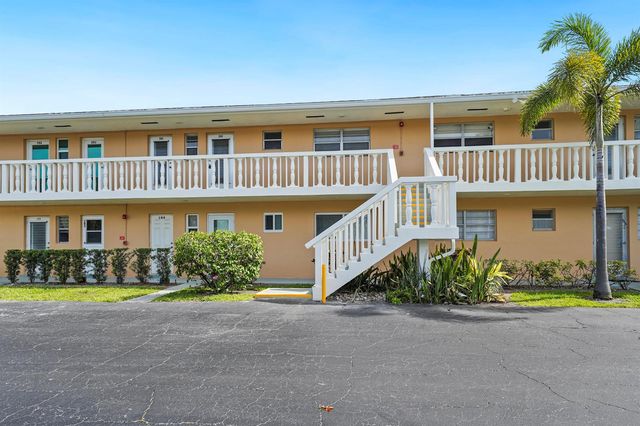 2222 NE 1st Way 204, Boynton Beach, FL 33435