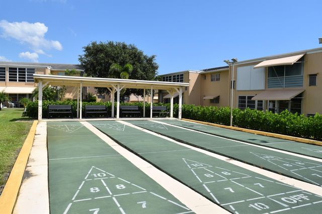 2222 NE 1st Way 204, Boynton Beach, FL 33435