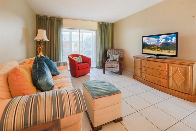 2222 NE 1st Way 204, Boynton Beach, FL 33435