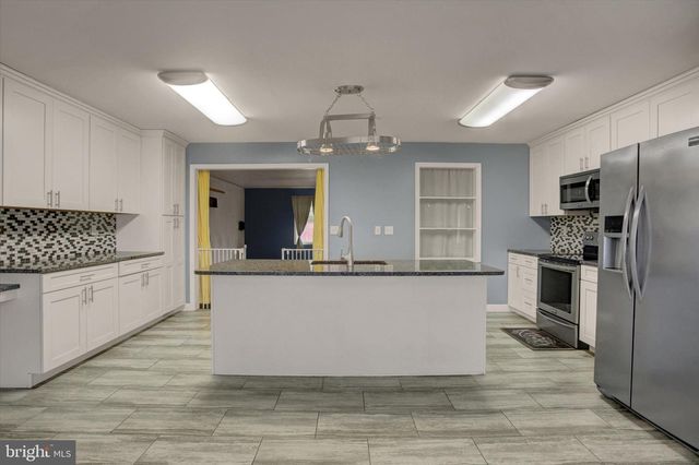 1760 HOLLY LANE, Chambersburg, PA 17202