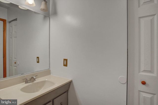 1760 HOLLY LANE, Chambersburg, PA 17202