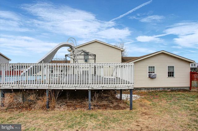 1760 HOLLY LANE, Chambersburg, PA 17202