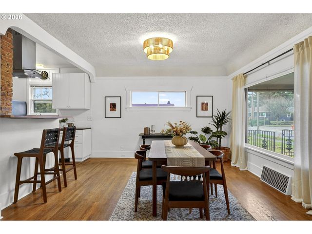 3415 Ne KILLINGSWORTH St, Portland, OR 97211