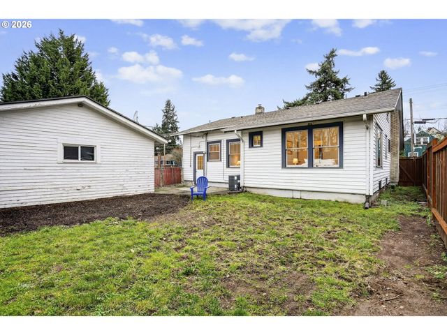 3415 Ne KILLINGSWORTH St, Portland, OR 97211