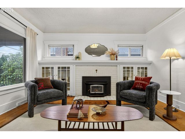 3415 Ne KILLINGSWORTH St, Portland, OR 97211