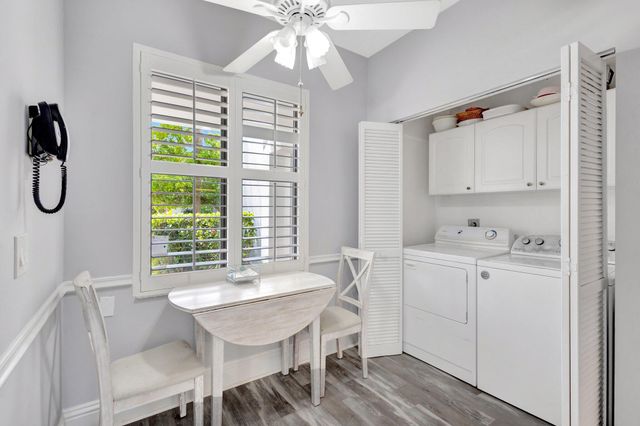 200 Waterway Road 109, Tequesta, FL 33469